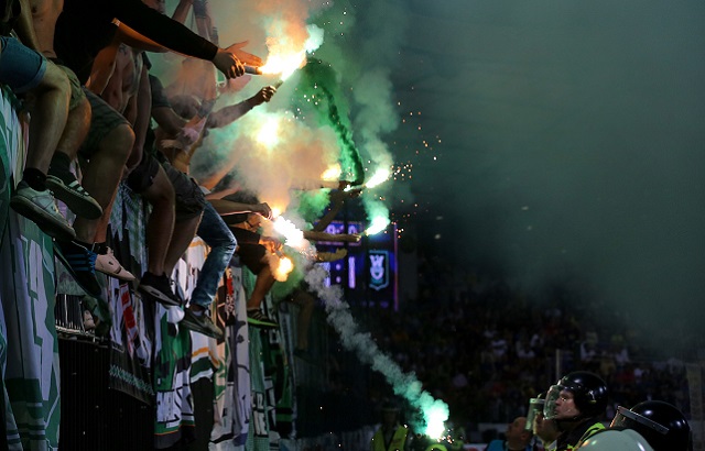 Moški s kijem prekinil medijski termin Olimpije