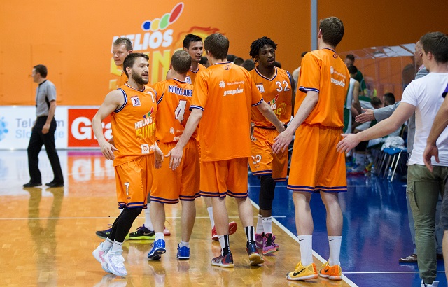 Helios Suns visoko poražen na Češkem