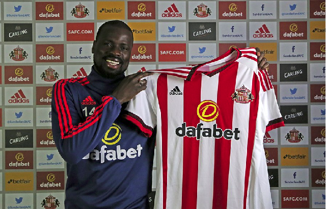 Eboue ekspresno zapustil Sunderland